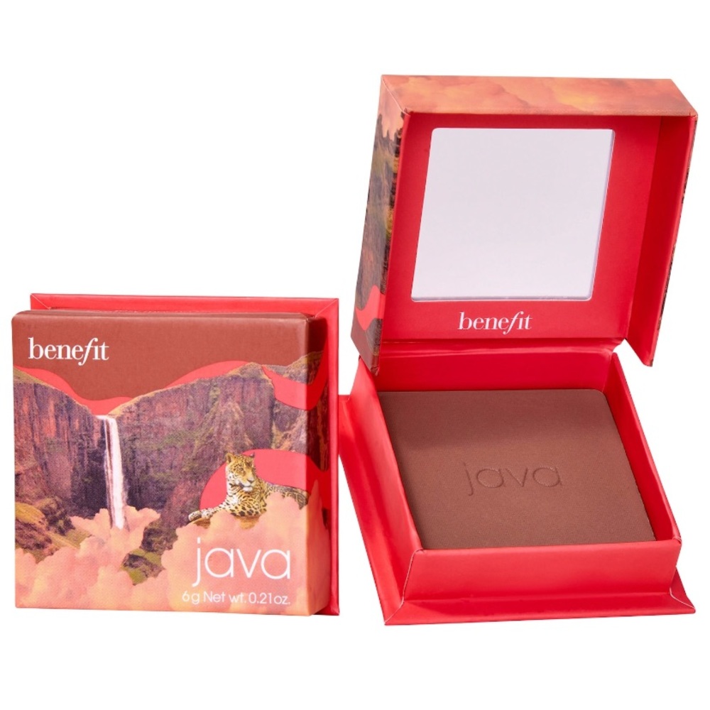 WANDERful World Silky-Soft Powder Blush